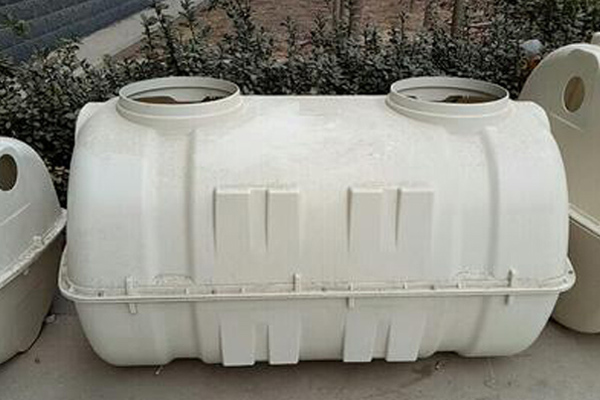 玻璃鋼模壓化糞池多少錢(qián)都和什么有關(guān)系 玻璃鋼模壓化糞池多少錢(qián)都和什么有關(guān)系