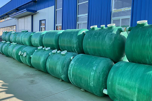 玻璃鋼化糞池的價格都與哪幾點有關 玻璃鋼化糞池的價格都與哪幾點有關